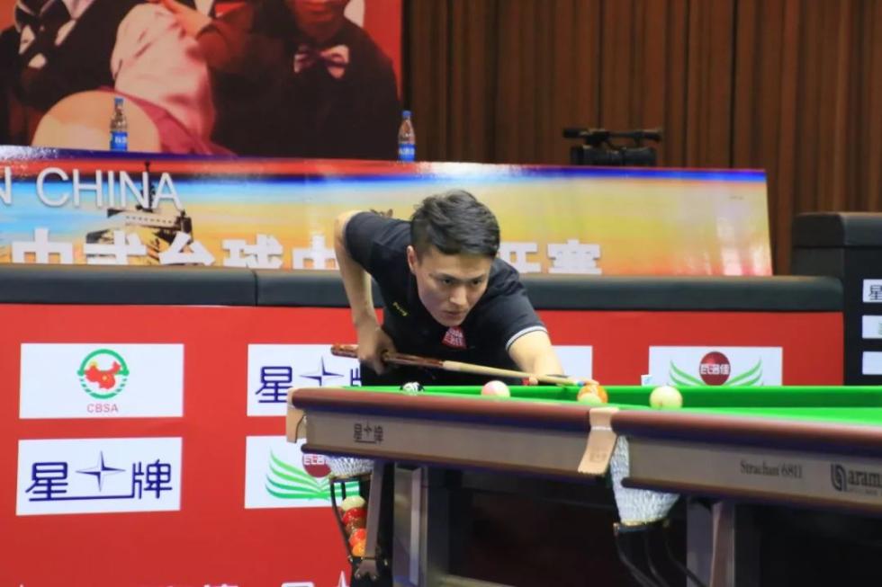 靠高速发球 靠高速发球