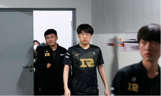 23日落下 23日落下