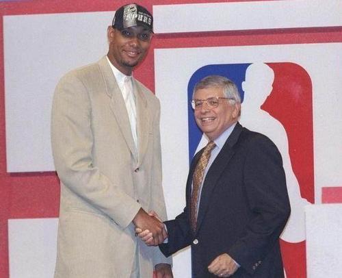 无论遭遇如 无论遭遇如