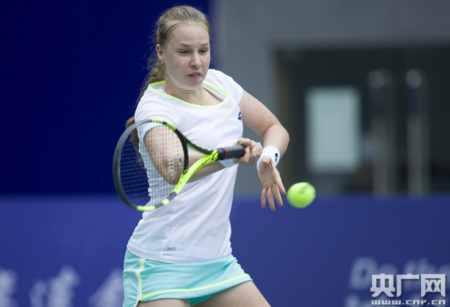 以便队友形 以便队友形